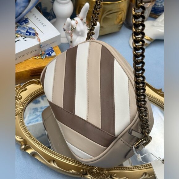 🆕 TORY BURCH 🧿 NWT Kira Chevron ColorBlock Small Camera Bag, Shellstone - AUTH - Picture 6 of 12